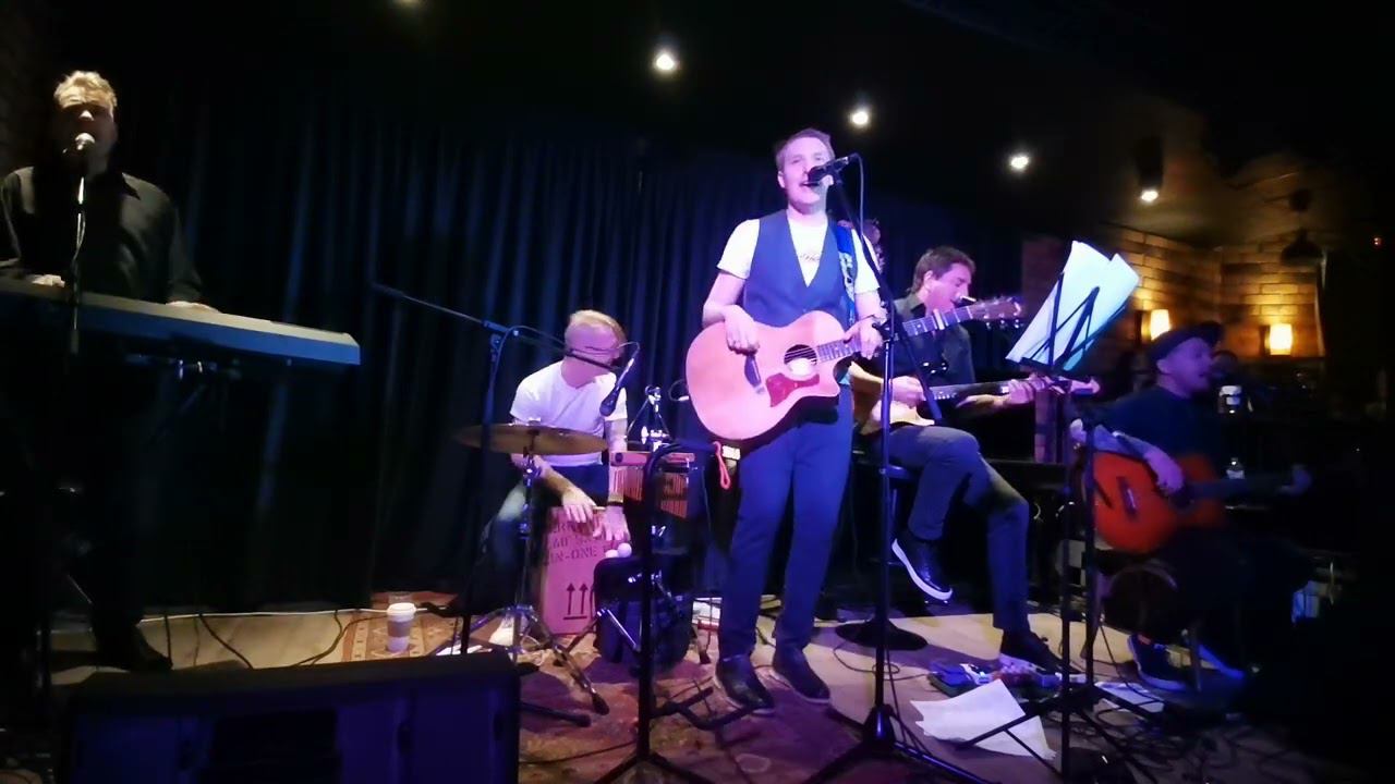 группа Ирония Судьбы "На далёкой Амазонке" или просто "Амазонка" или просто "Амазонка" 03.12.2022 смотреть онлайн