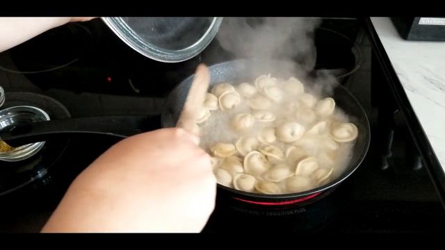 Вкуснейший ужин за 10 минут  Жаренные пельмени Как вкусно пожарить пельмени , вареники