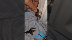 Leaking radiator valve, 1 Minute Fix