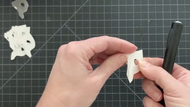 Baba Yaga Paper Art DIY смотреть онлайн