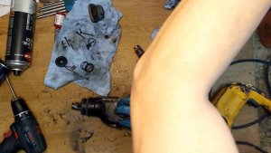 How to repair and assemble Dewalt D25113 qs rotary hammer drill carbon brushes o-ring hammer replac