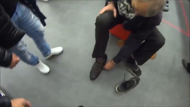 Шопинг № - 1 _ Одеваем Андрюху на зиму смотреть онлайн