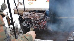ЗАЯЦ НА ШАШЛЫК. ЗАЯЦ НА КОПЧЕНИЕ. Что лучше. Коптил первый раз.