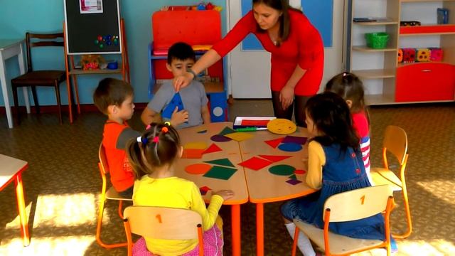 Занятие в средней группе Sensory Mathematics смотреть онлайн