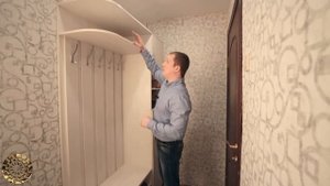 Маленькая прихожая. Как занять минимум места и получить максимум функциональности.