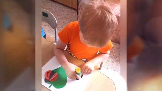 Поделка из бумаги "БОЖЬЯ КОРОВКА". смотреть онлайн