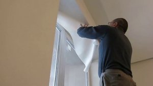 Как поклеить флизилин на откос, верх.