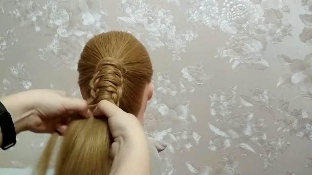 Лёгкая красивая прическа с косой для девочки в школу на длинные волосы