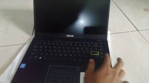 Unboxing Laptop ASUS E410MA | SSD 512gb |BV001T Laptop 4 jutaan