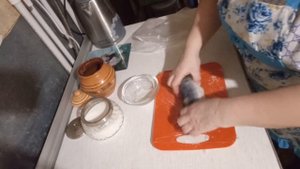 Малосольная скумбрия.Самый простой рецепт.