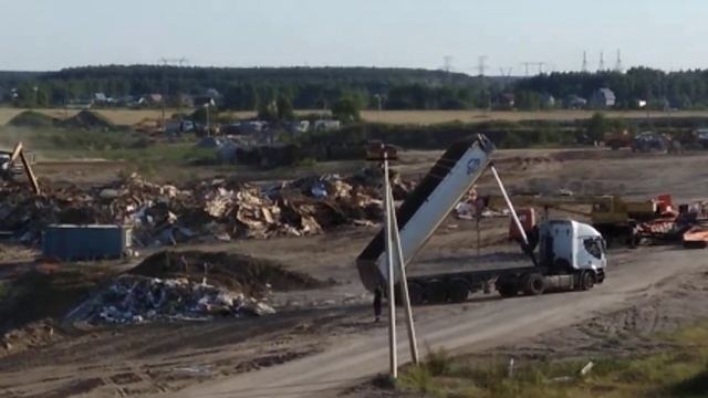 Незаконный полигон ТБО в Электроуглях - 23.08.2018 смотреть онлайн