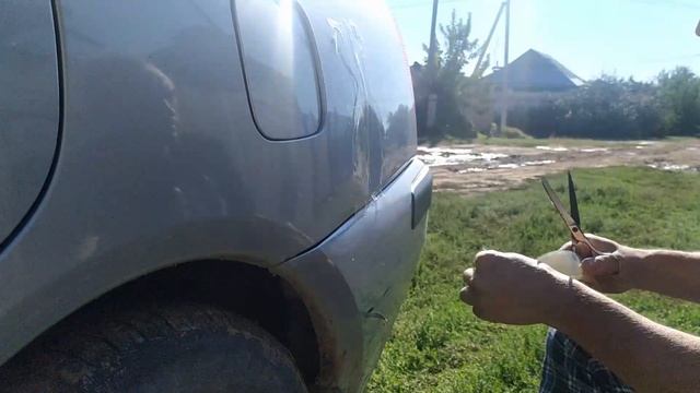 Как выправить вмятину на автомобиле