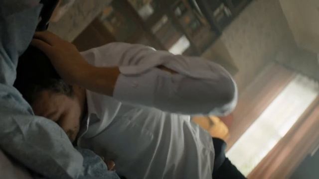 Вампиры Средней полосы - До странных дверей неизвестной квартиры смотреть онлайн