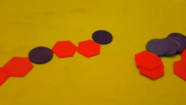 Начинаем учиться строить по схеме. Продолжаем простую последовательность. От 2 лет смотреть онлайн