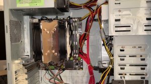 Atermiter_и_Xeon_сборка_компьютера_продолжается.mp4