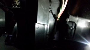 Замена салонного фильтра Opel Astra G