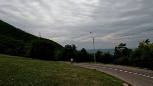 Пятигорск провал изнутри и сверху народные ванны Машук парки пешком