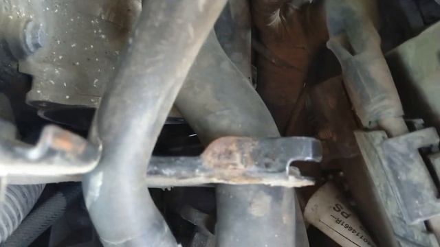 Мой Дастер. Замена термостата. 275 тыс км смотреть онлайн