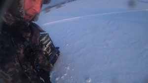 Мотобуксировщик Альбатрос-М по полю. Какой обманчивый бывает снег!