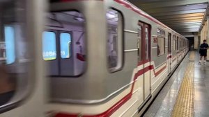 Тбилиси. Самгори- Варкетили. Прогулка на метро. Прохладно, быстро и удобно.