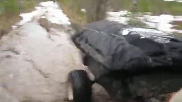 Через Болото !!.MOV смотреть онлайн