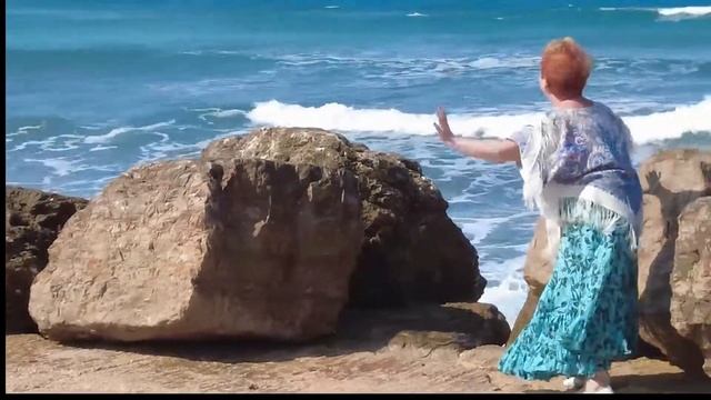 Танец на берегу моря. Бат Галим Хайфа
