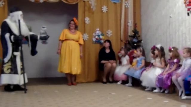 Утренник гр. Фиалка Новый год сад №535 смотреть онлайн