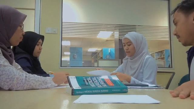 GIT DISCUSSION GROUP 6 смотреть онлайн