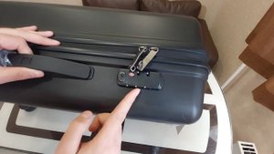 Чемодан  Xiaomi 42.92.CN,65л ,размер М, Распаковка.