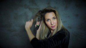 КАК СДЕЛАТЬ ОБЪЕМ НА ПРЯМЫХ ВОЛОСАХ