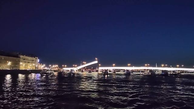 НОЧНОЙ САНКТ-ПЕТЕРБУРГ. ПРОГУЛКА ПО НЕВЕ, РАЗВОД МОСТОВ,