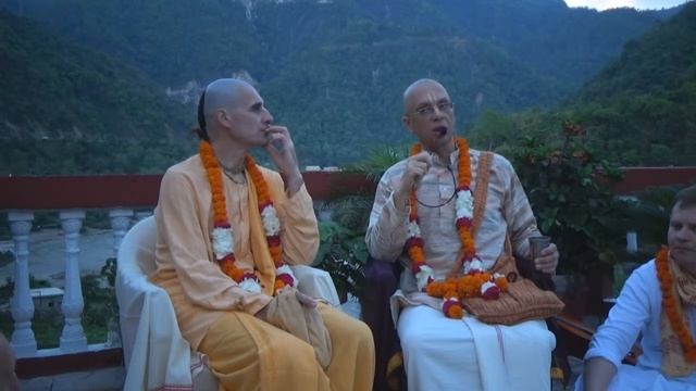 Кришна Мишра прабху о Хари Туре смотреть онлайн