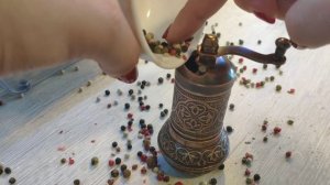 Турецкая мельница для перца / соли / кофе . Ручная мельница из турции