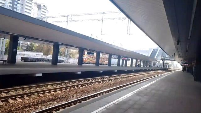 Поездка по Арбатско-Покровской линии и по МЦД-4 смотреть онлайн