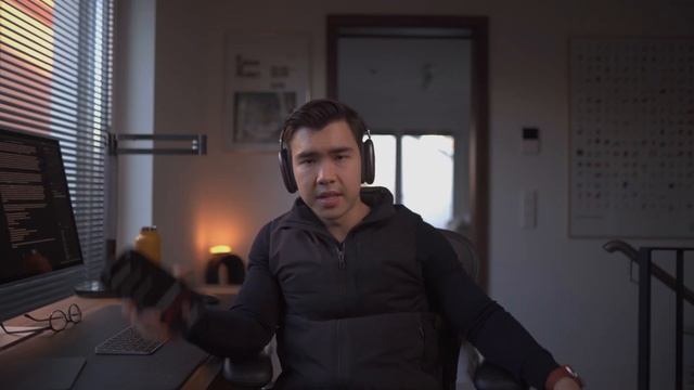 AirPods Max VS. AirPods Pro 2 – Watch this before you buy смотреть онлайн