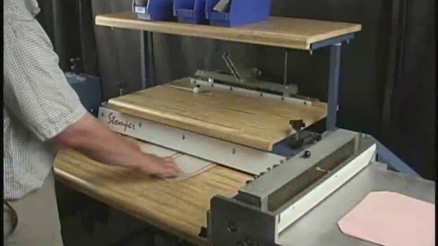 GRAFIN - Máquinas Gráficas / Imprenta / Post Prensa: Pegadora de Tapas Duras ODM смотреть онлайн