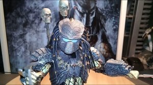 Review! 2015 Neca AVP Chopper Predator Series 14 from 2004’s Alien vs. Predator Film!