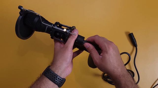 Budget microphone you should check out! | Maono AU-HD300T Dynamic Mic смотреть онлайн