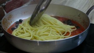 Самый быстрый рецепт макарон с помидорами. Паста с томатами. Быстрая кухня