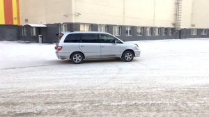 Замедленное видео работы 4WD на Nissan Presage