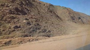 вот как выглядит аравийская пустыня