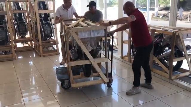 Продажа новых мотоциклов Ява в Украине. город Кировоград ул. Полтавская 57 А. смотреть онлайн