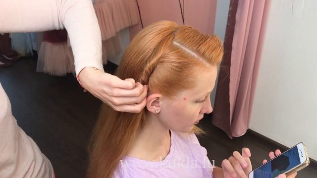 Stunning pin up hairstyle in the style of the 40s-50s | How to make a bob for long hair смотреть онлайн