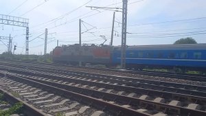 Электровоз ЭП1М