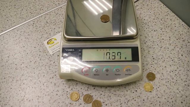 Проверяем точность весов монетой