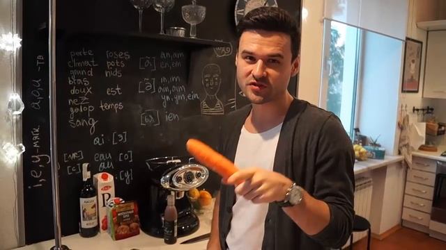 Тёрка выпуск #6 — Обед: Тыквенный суп с заправкой из голубого сыра и салат Колслоу (Coleslaw) смотреть онлайн