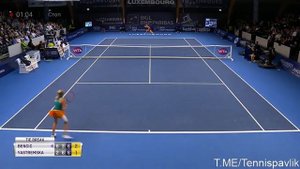 Быстрее гепарда!! Невероятный розыгрыш гейма в теннисе! (Ястремская - Бенчич )