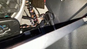 Volkswagen Tiguan (2017 - .....): Замена фильтра салона