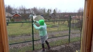 6 соток 12 ноября 2023 года. Хроника. Устанавливаю лаги на забор.