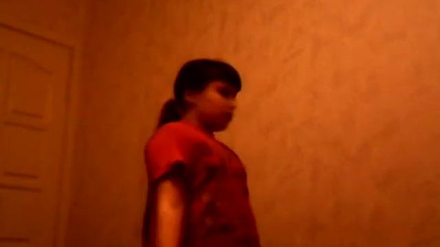 Научится стоять на руках со стенкой смотреть онлайн